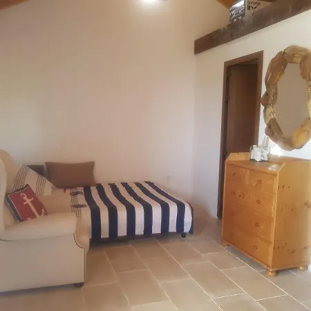 Captain'S Hillside Villa بيت للعطل فيغاني